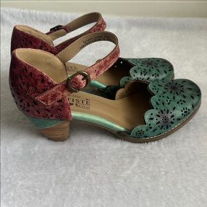 Womens 38 L'ARTISTE Spring Step Heels Teal Burgundy Leather Pump Boho Artsy